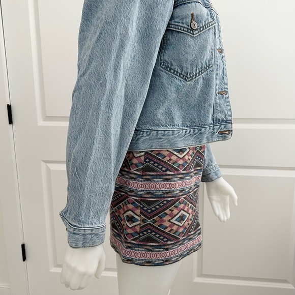 Southwestern Tribal Aztec Print Mini Skirt - Boho American Eagle 00s y2k - Picture 7 of 17